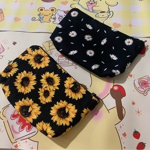 2 Floral Print Zip Cosmetic Pouches